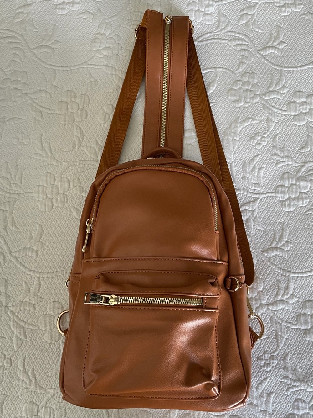 AmazonBasics | NWT Brown Faux Leather Purse